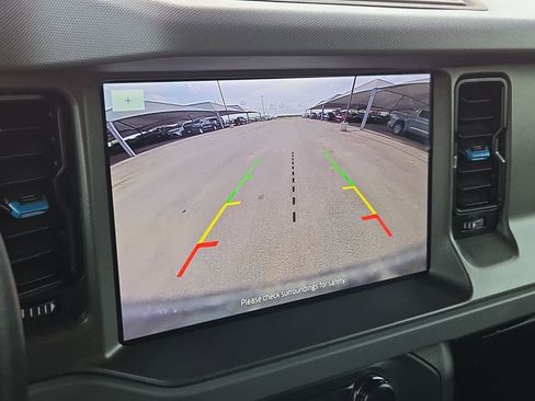 Used 2024 Ford Bronco Black Diamond AWD/4WD image 25