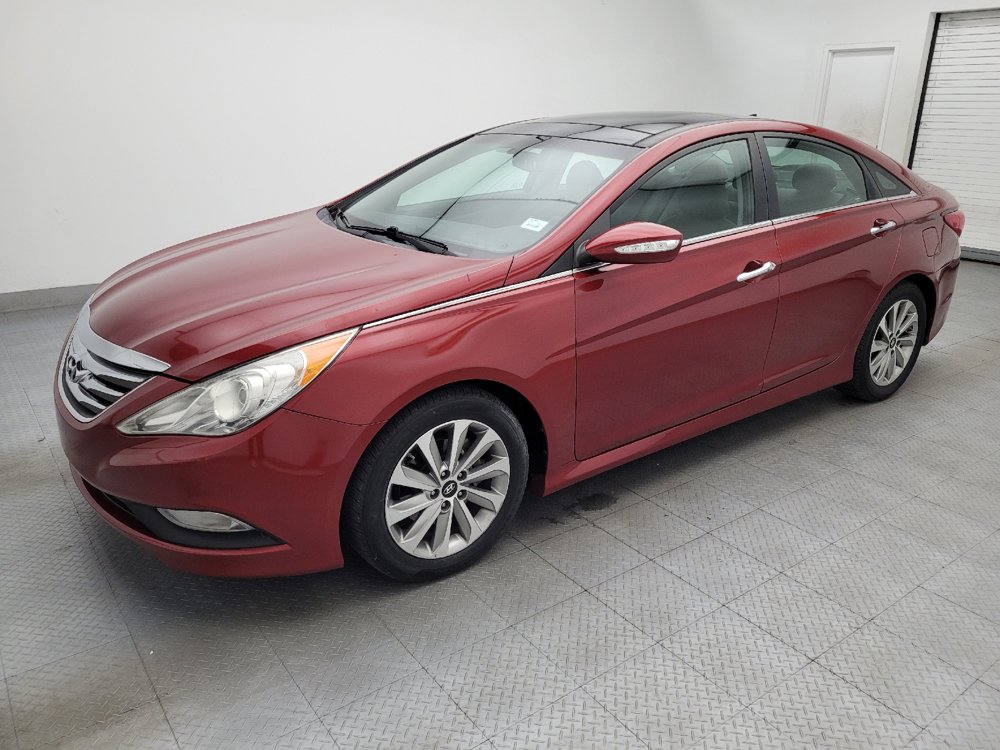 Used 2014 Hyundai Sonata Limited w/ Technology Package 05 FWD image 2
