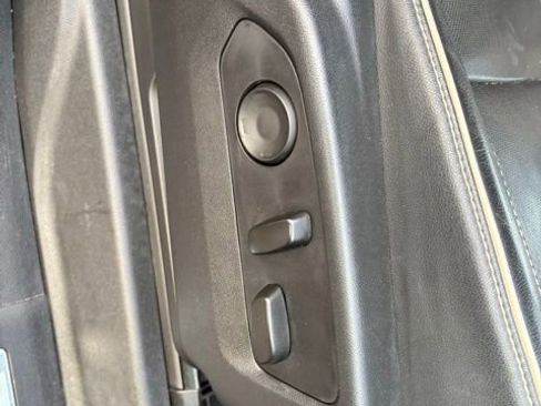 Used 2021 Chevrolet Tahoe Premier w/ Premium Package image 37