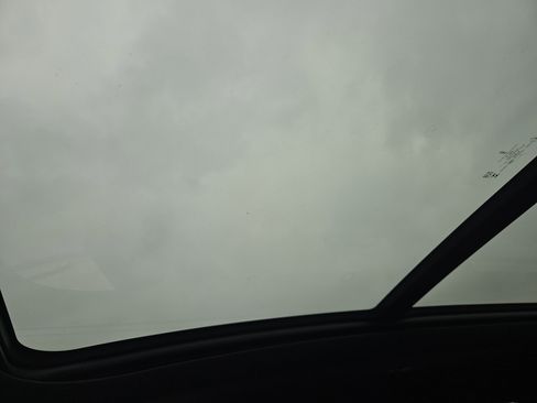 Used 2024 Lincoln Nautilus Reserve w/ Equipment Group 203A image 15