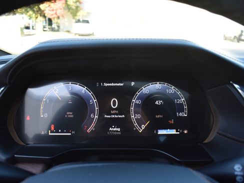 Used 2025 Jeep Grand Cherokee Summit image 17