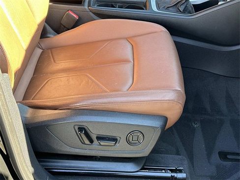 Used 2022 Audi Q3 2.0T Premium image 11