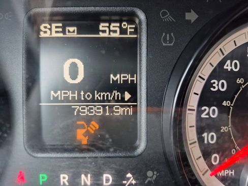 Used 2017 RAM 1500 Classic SLT image 22