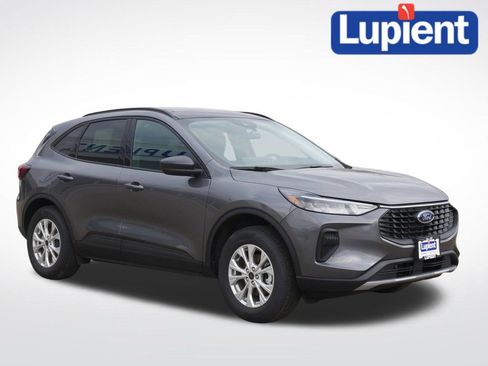 New 2025 Ford Escape Active w/ Active Premium Tech Pack AWD/4WD image 1