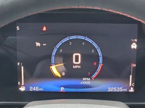 Used 2025 Chevrolet Trax RS w/ Driver Confidence Package FWD image 27
