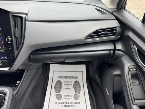 Used 2024 Subaru Crosstrek 2.5i Limited image 22