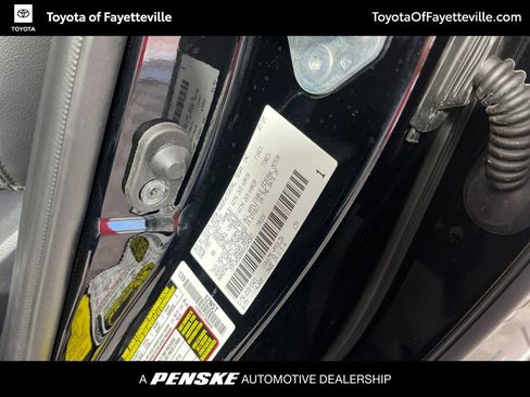 Certified 2025 Toyota Tundra Limited AWD/4WD image 26