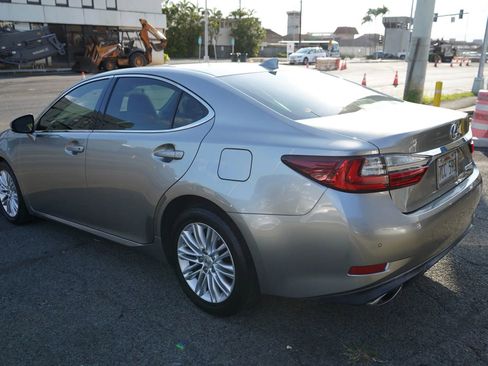 Used 2017 Lexus ES 350 FWD image 24