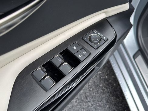 New 2025 Lexus ES 350 ES 350 image 29