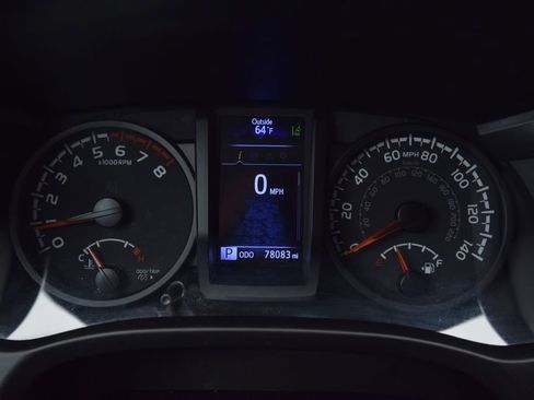 Used 2020 Toyota Tacoma SR image 18