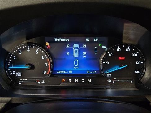 Used 2020 Ford Explorer XLT w/ Equipment Group 202A image 11