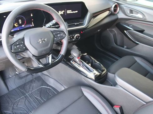 New 2026 Chevrolet Trax RS w/ Driver Confidence Package image 2