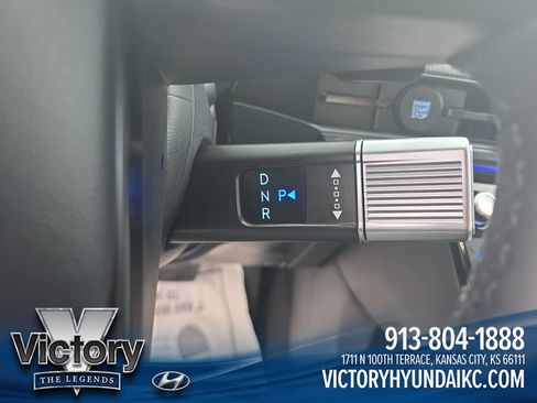 Used 2025 Hyundai Santa Fe Calligraphy FWD image 24