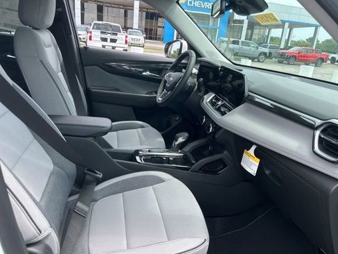 New 2026 Chevrolet TrailBlazer LT w/ Convenience Package image 31