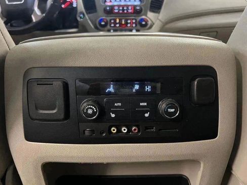 Used 2016 GMC Yukon XL Denali w/ Open Road Package image 37