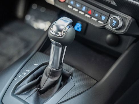 Certified 2025 Ford Mustang Premium image 29