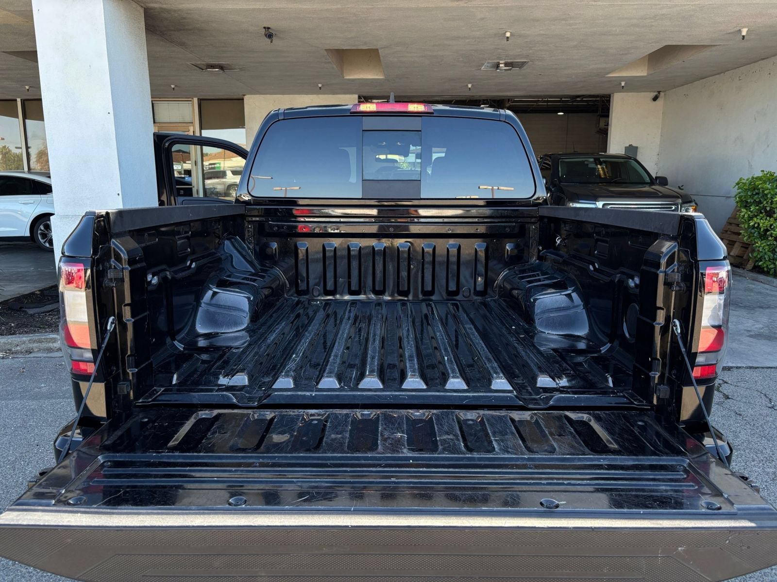 Used 2026 Nissan Frontier PRO-4X AWD/4WD image 32