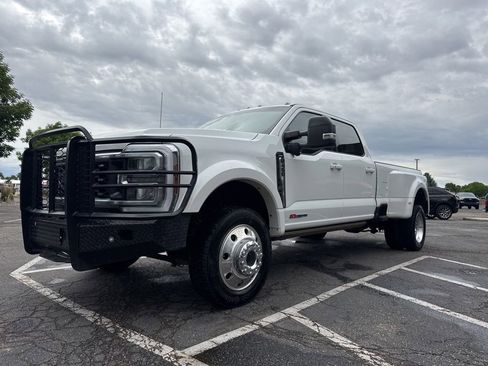 Used 2024 Ford F450 Lariat w/ Lariat Ultimate Package AWD/4WD image 10