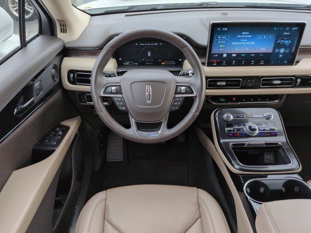 Used 2023 Lincoln Nautilus Reserve w/ Equipment Group 201A FWD image 16