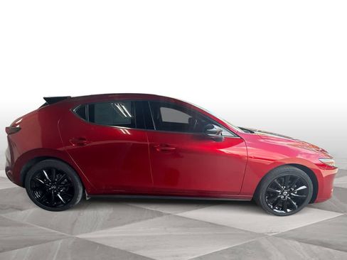 Used 2024 MAZDA MAZDA3 Hatchback w/Premium Plus Pkg AWD/4WD image 9