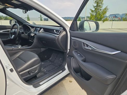 Certified 2025 INFINITI QX55 Luxe w/ Cargo Package image 13