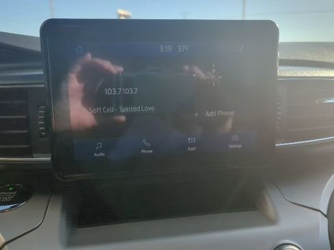 Used 2021 Ford Explorer XLT w/ Equipment Group 202A image 48