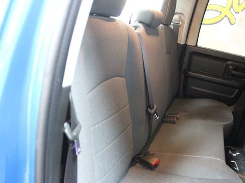 Used 2022 RAM 1500 Express w/ Wheel & Sound Group AWD/4WD image 9