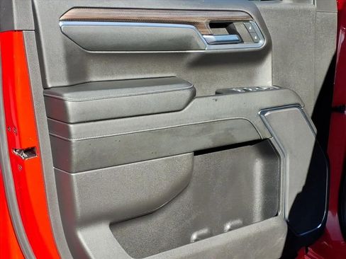 Used 2024 Chevrolet Silverado 1500 LT Trail Boss image 15