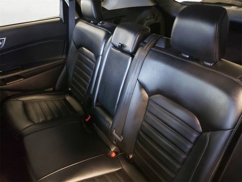 Used 2019 Ford Edge SEL w/ Equipment Group 201A image 13