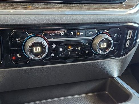 Used 2025 Chevrolet Silverado 1500 LT Trail Boss w/ Convenience Package II image 21