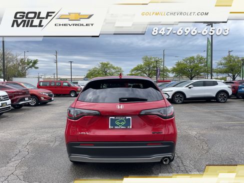 Used 2024 Honda HR-V Sport image 8