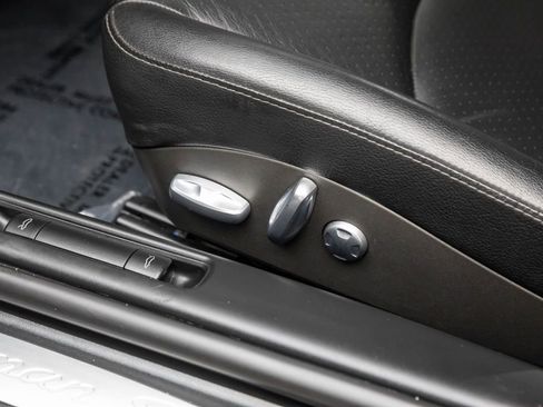 Used 2006 Porsche Cayman S image 36