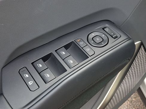 Used 2024 Kia EV9 GT-Line AWD/4WD image 26