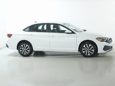 Certified 2024 Volkswagen Jetta S FWD image 11