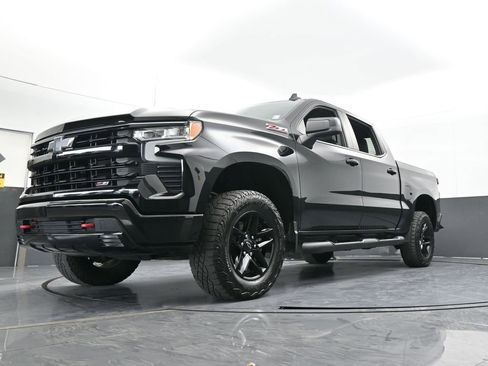 Used 2024 Chevrolet Silverado 1500 LT Trail Boss w/ Convenience Package II image 59