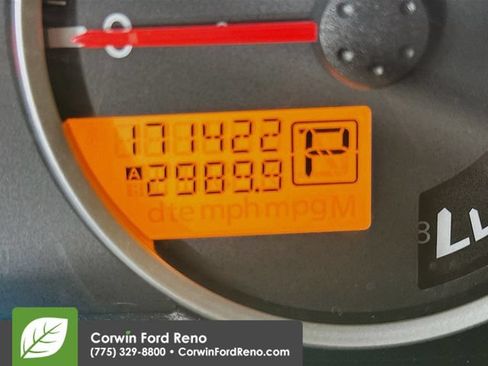Used 2011 Nissan Pathfinder SV AWD/4WD image 12
