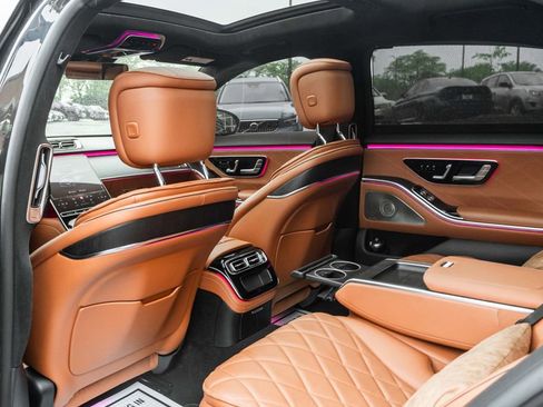 Used 2021 Mercedes-Benz S 580 4MATIC Sedan image 32