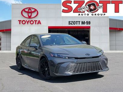 Used 2025 Toyota Camry SE