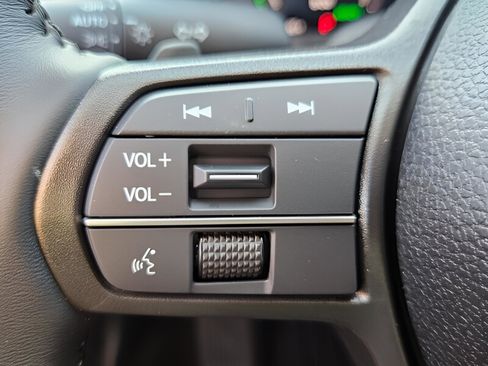 New 2025 Honda Accord EX-L image 17