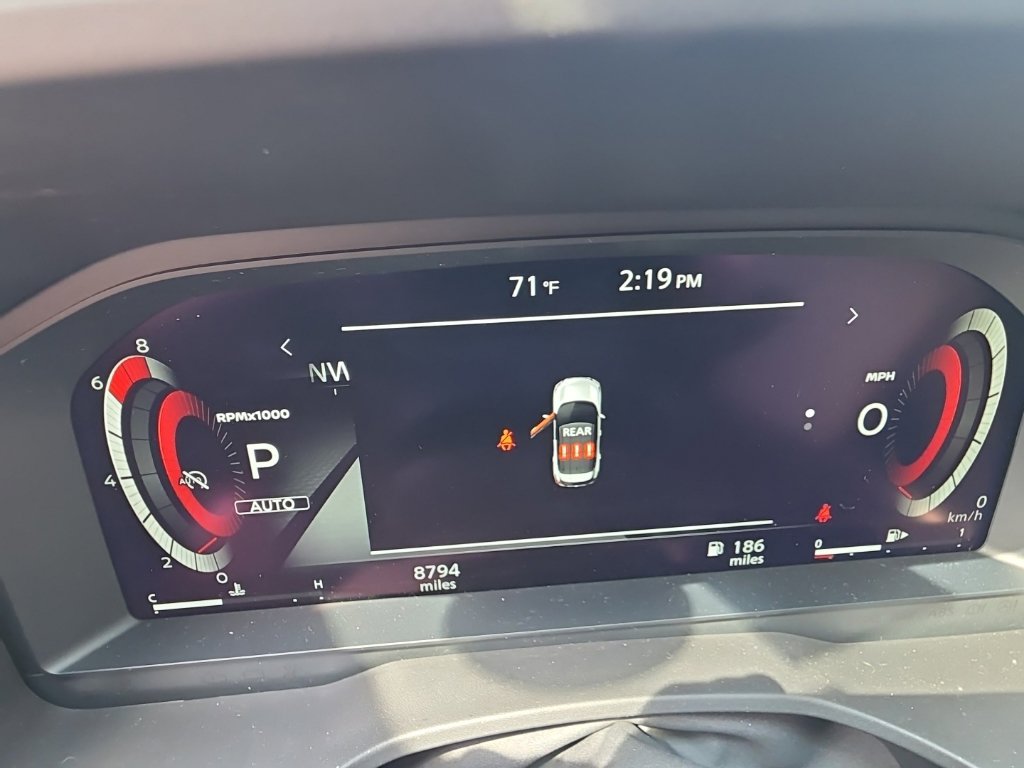 Certified 2025 Nissan Rogue SL AWD/4WD image 18