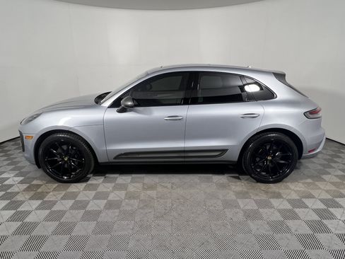 Certified 2023 Porsche Macan Turbo AWD/4WD image 2
