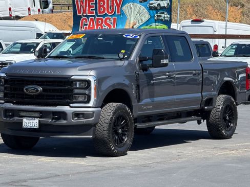 Used 2023 Ford F250 Lariat w/ Lariat Ultimate Package AWD/4WD image 7