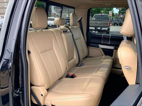 Used 2020 Ford F250 Lariat w/ Lariat Ultimate Package AWD/4WD image 19