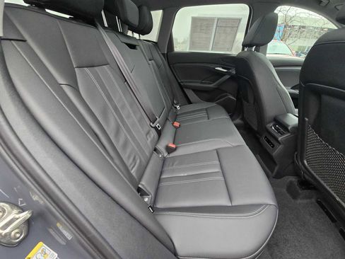 Used 2025 Audi Q6 e-tron Premium w/ Convenience Package image 15