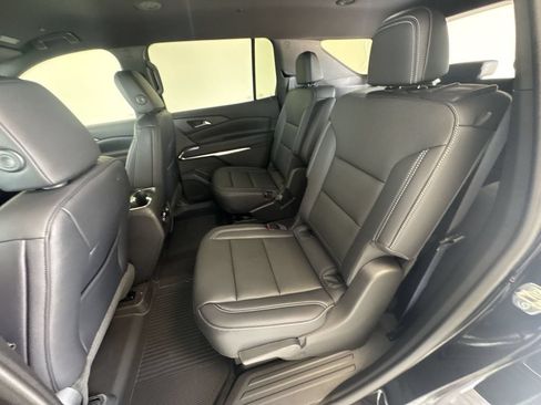 New 2026 Chevrolet Traverse LT w/ Driver Confidence Package FWD image 26