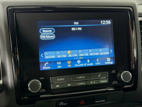 Used 2024 Nissan Frontier SV w/ Technology Package AWD/4WD image 15
