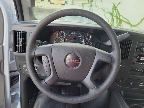 New 2025 GMC Savana 2500 w/ Driver Convenience Package image 19