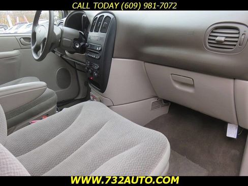 Used 2005 Dodge Grand Caravan SE w/ Popular Equipment Group I image 6