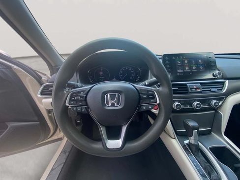 Used 2020 Honda Accord EX image 12