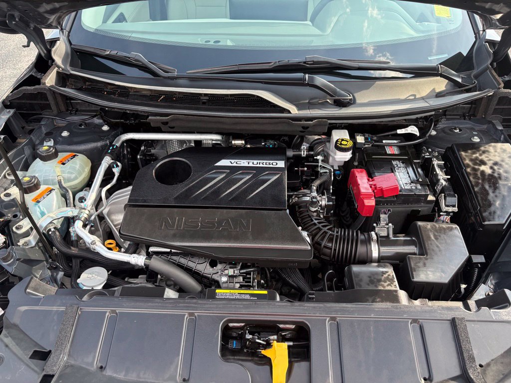 Used 2024 Nissan Rogue SL AWD/4WD image 40